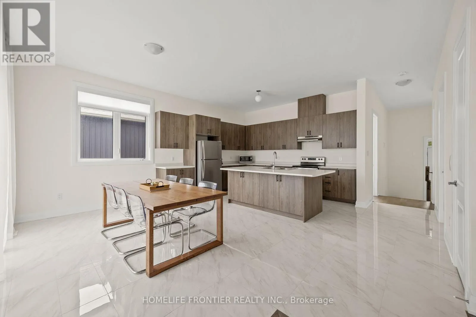 310 RABLEWOOD DRIVE