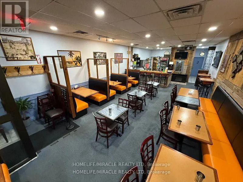 6 - 627 RIVER ROAD W