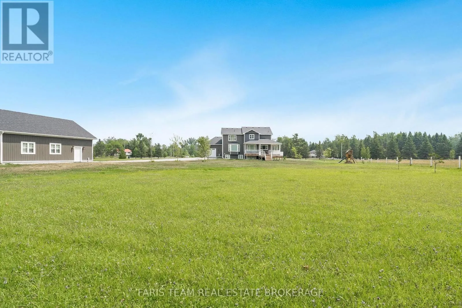 2448 STOCKDALE ROAD
