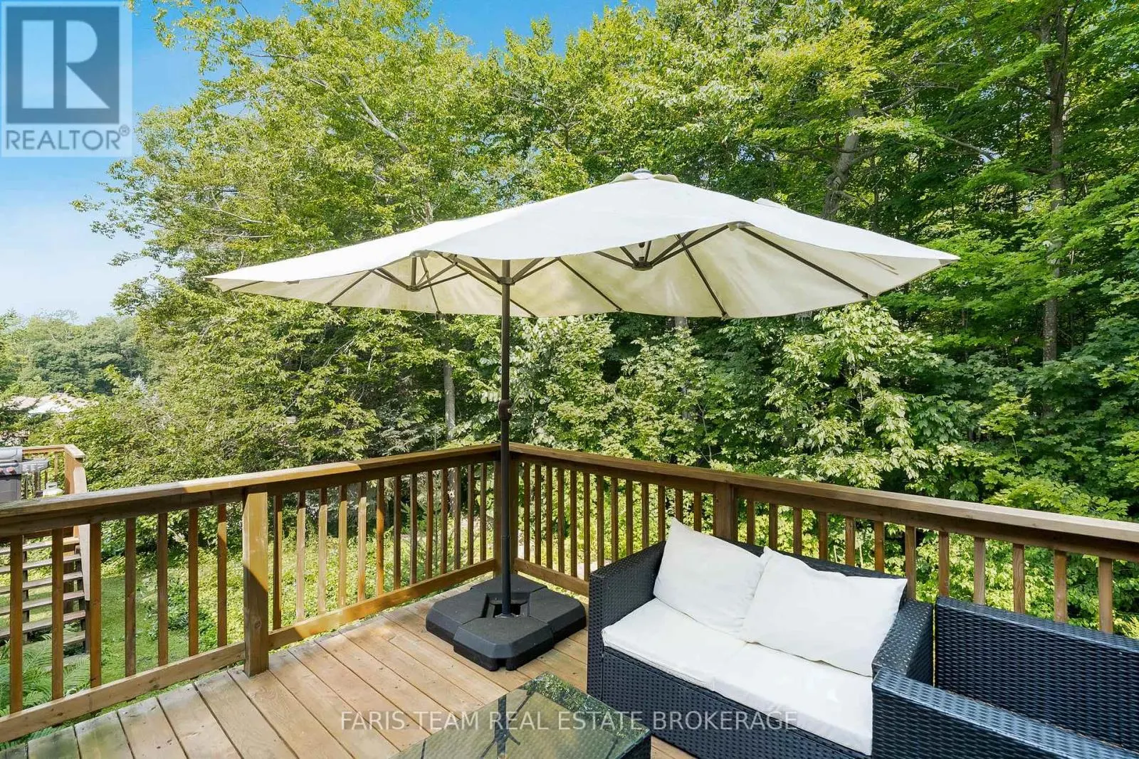 20 GLEN CEDAR DRIVE