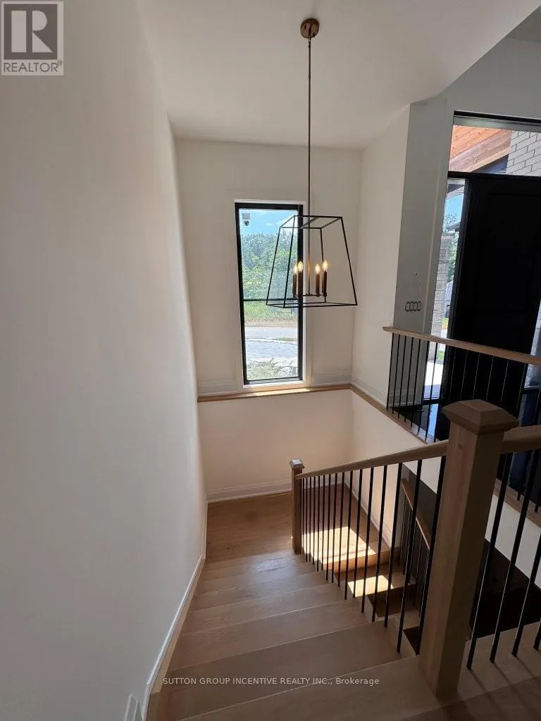 5 JEAN MILLER COURT