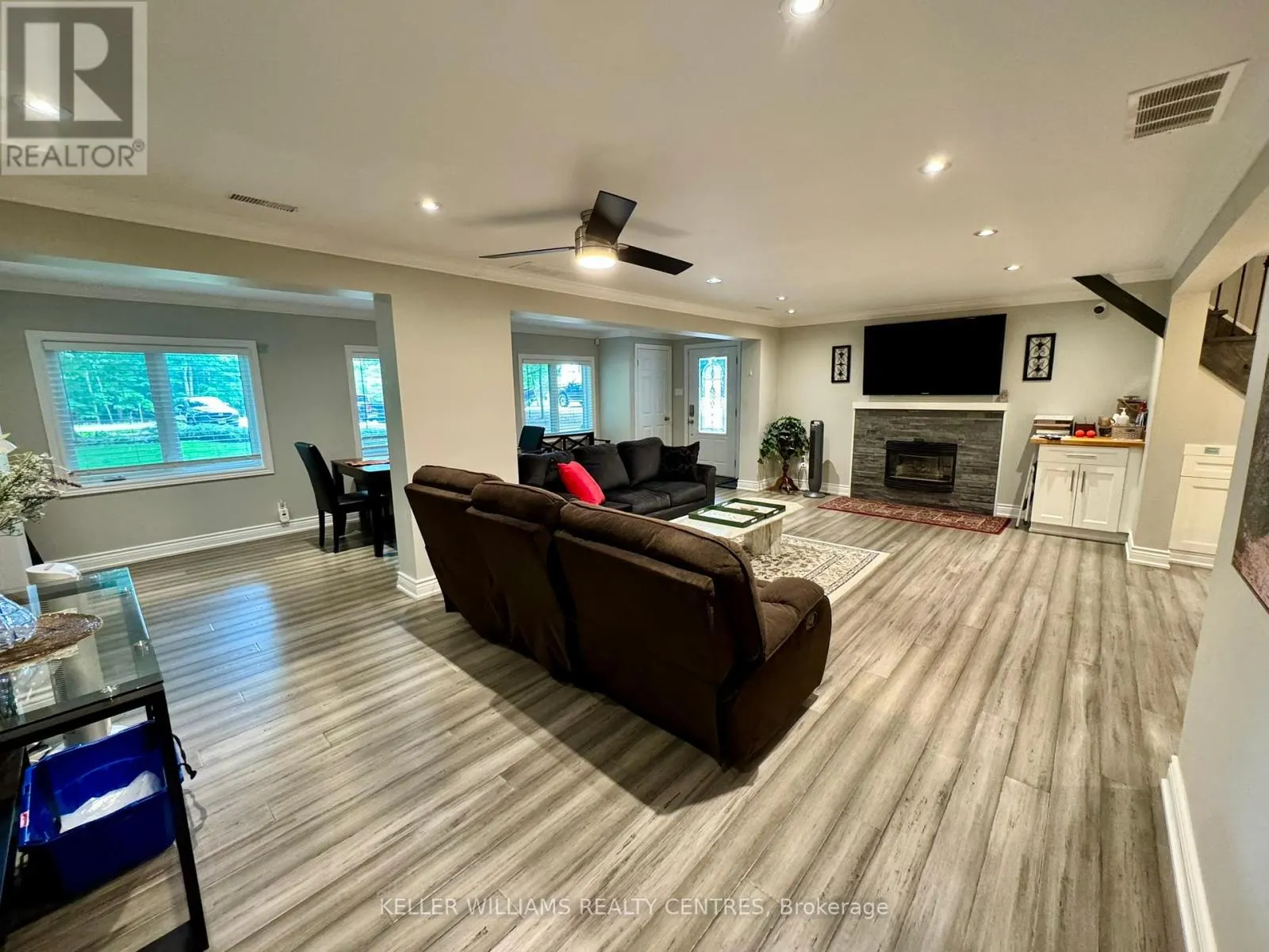 52 MACEDONIA CIRCLE