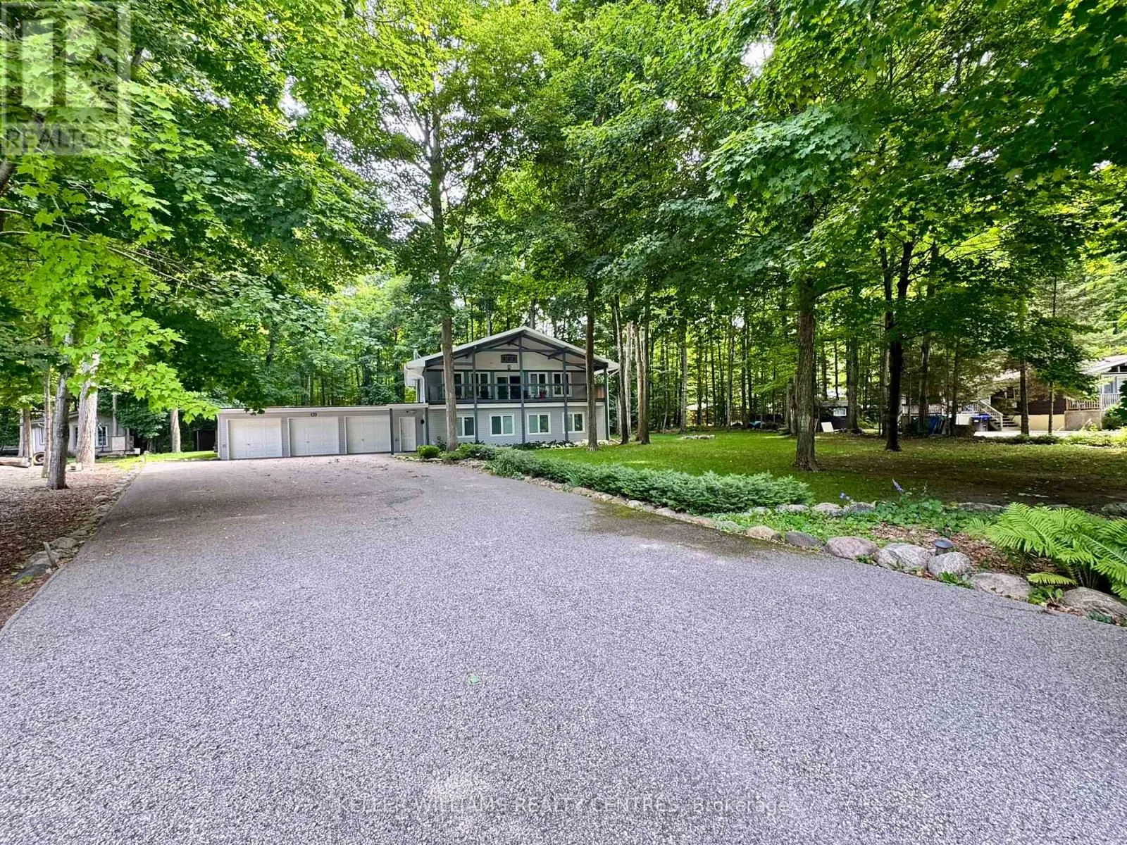 52 MACEDONIA CIRCLE
