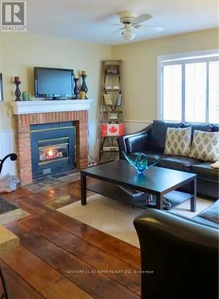 53 - 19 DAWSON DRIVE