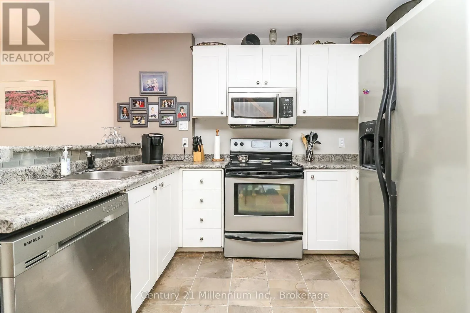 124 - 55 TROTT BOULEVARD, #124