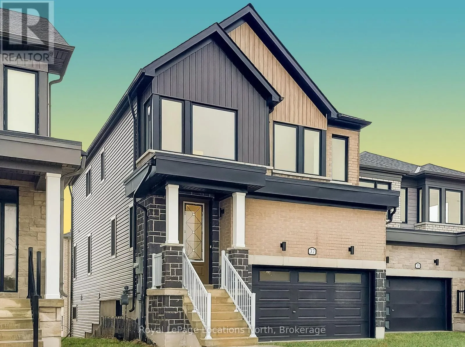 37 FEDERICA CRESCENT