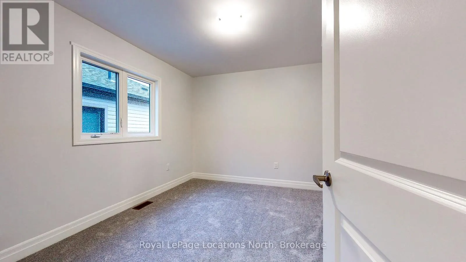 37 FEDERICA CRESCENT