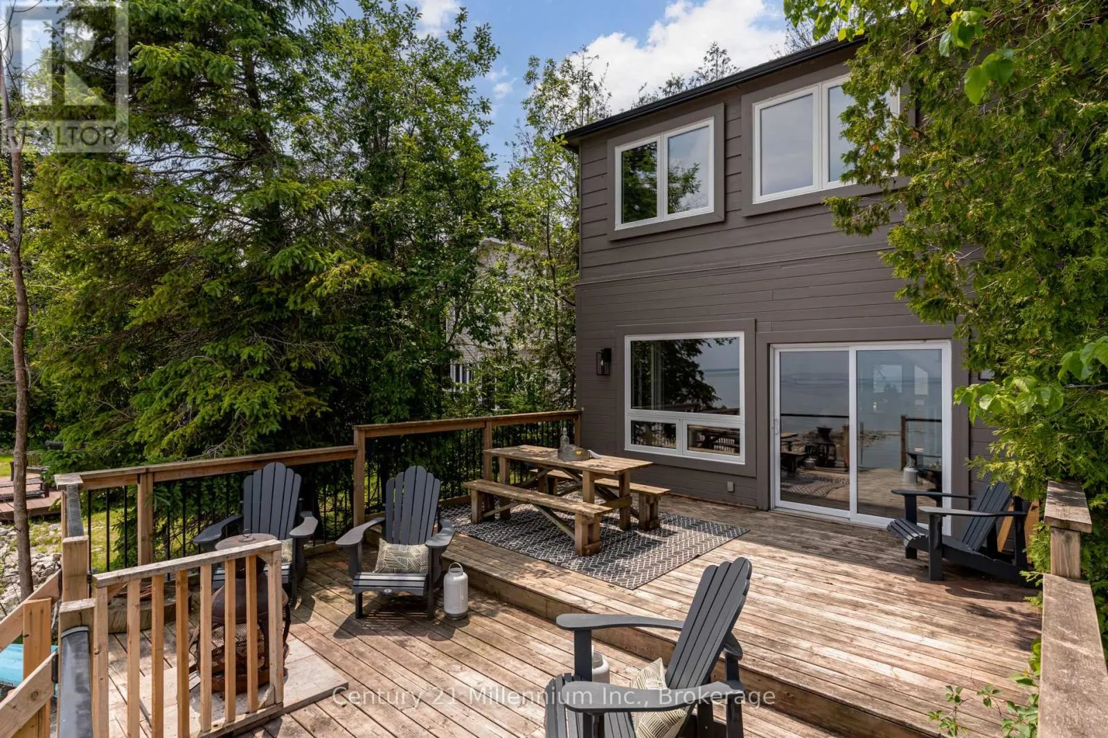 75 GLEN ROAD