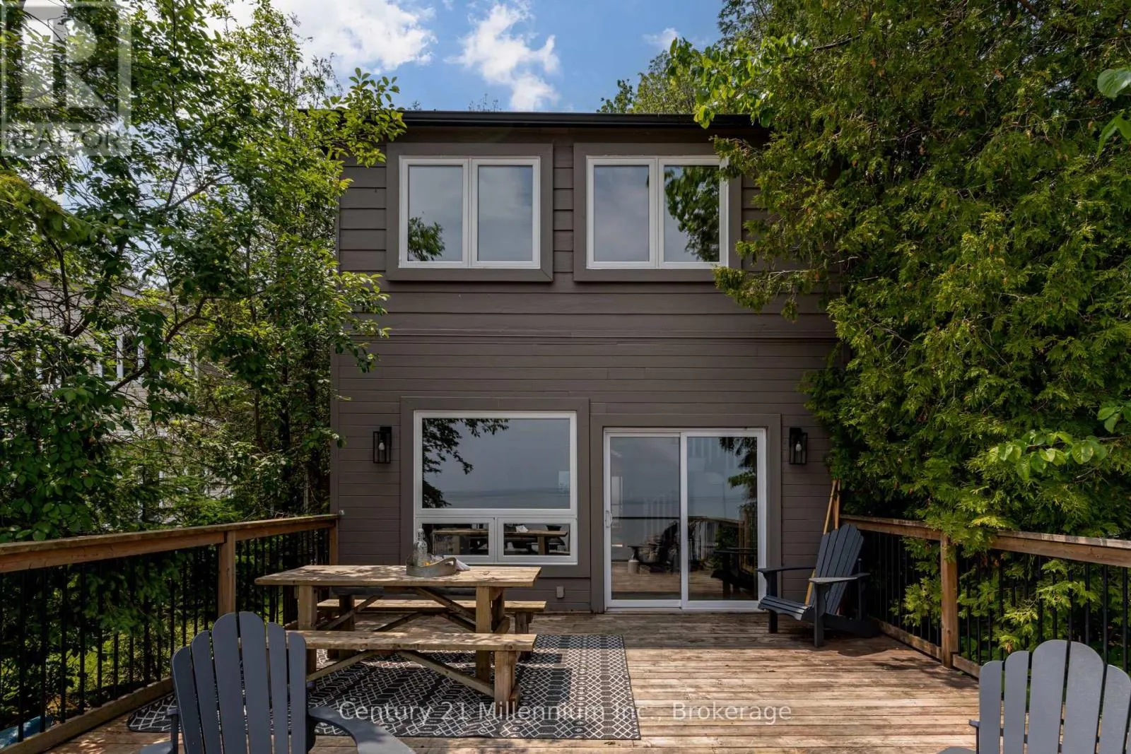 75 GLEN ROAD