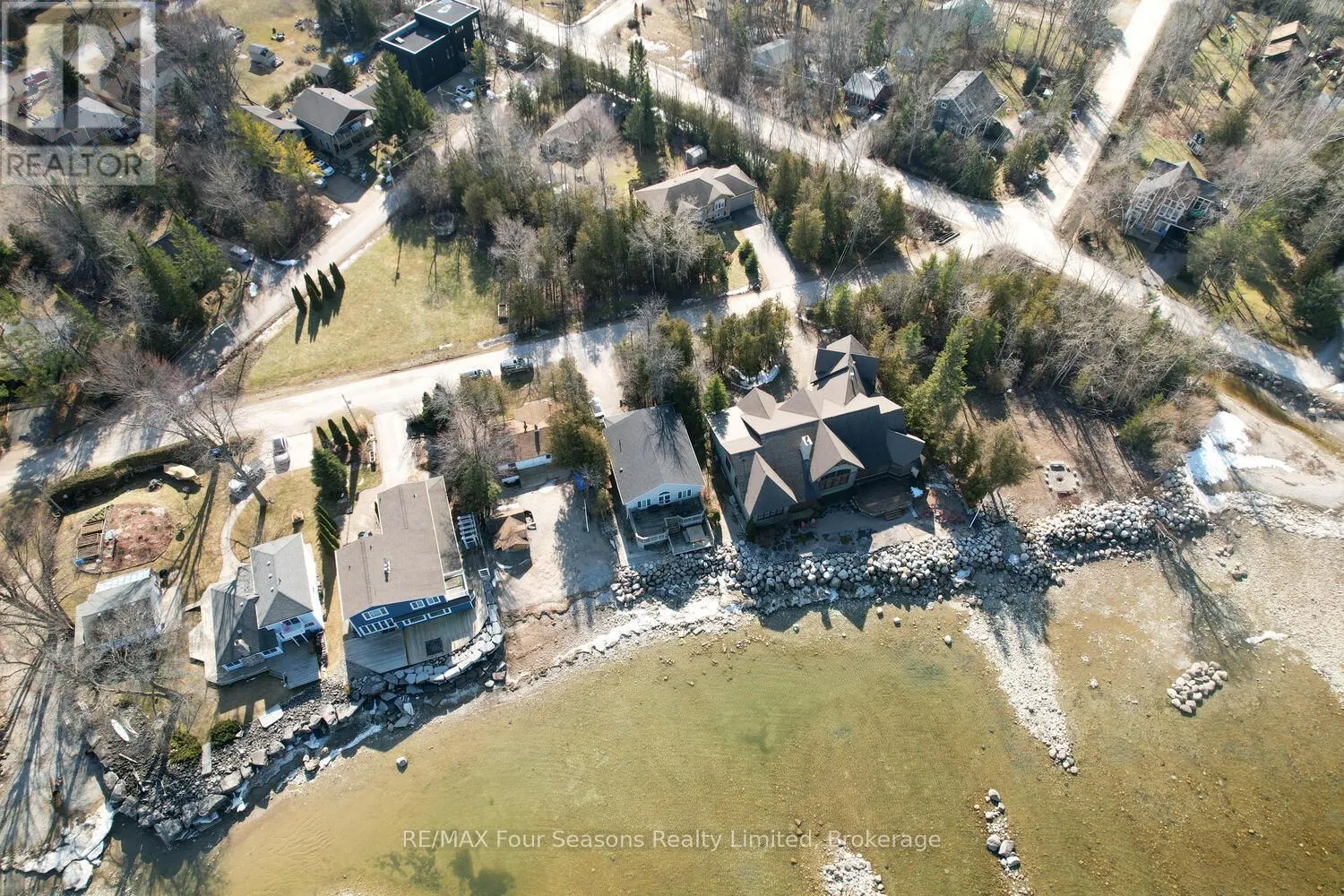 46 WILLIAM AVENUE