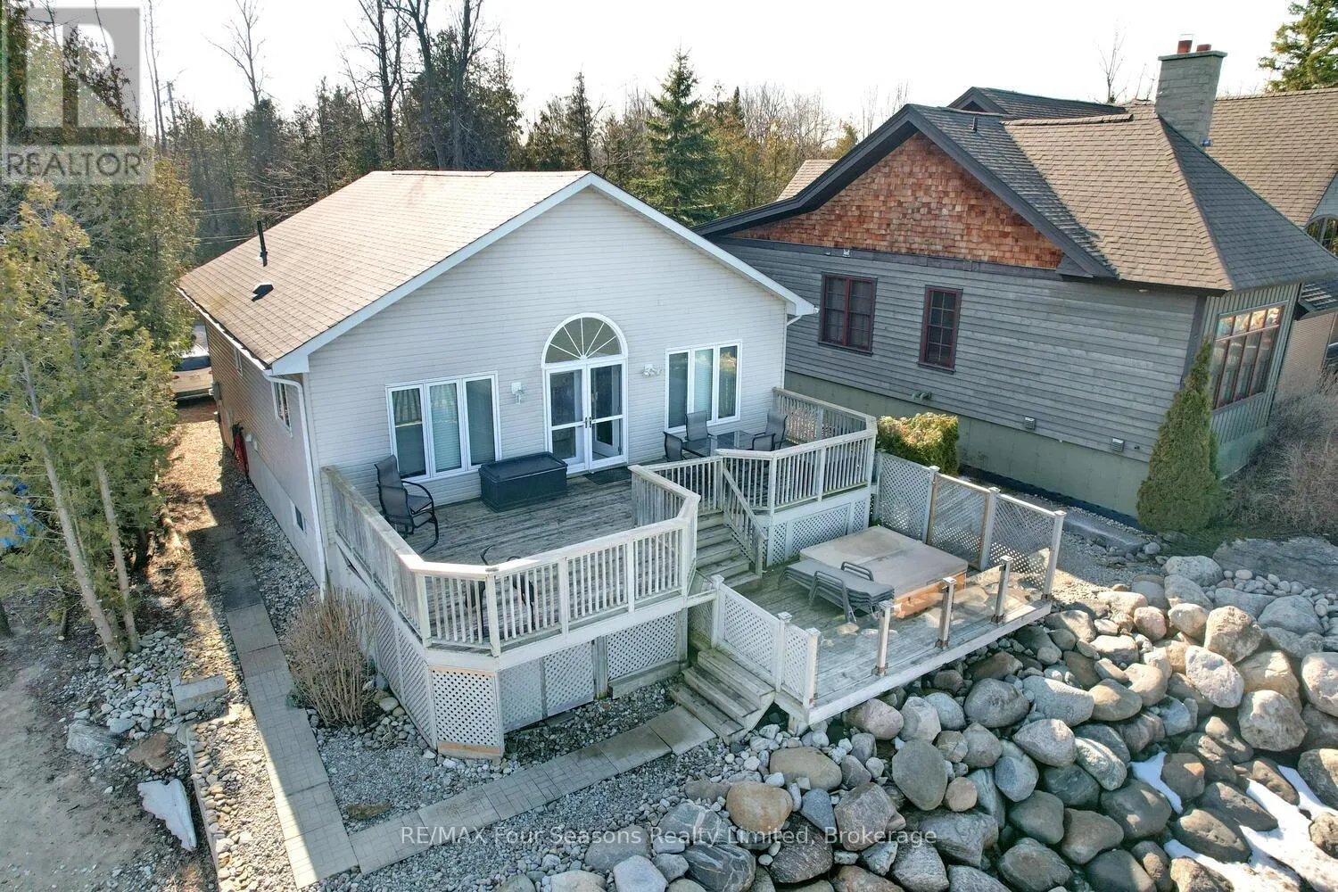 46 WILLIAM AVENUE