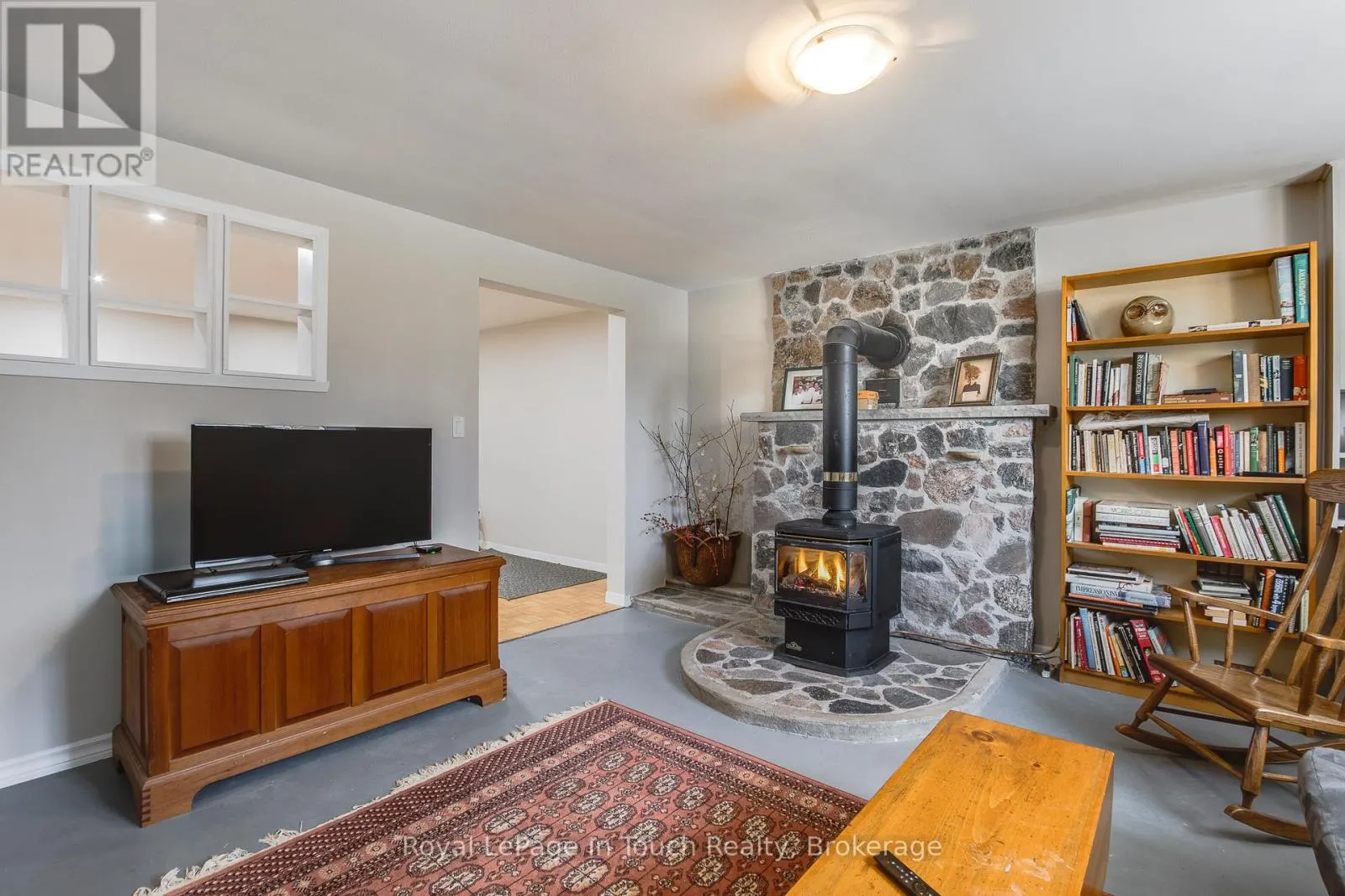119 SILVER BIRCH DRIVE