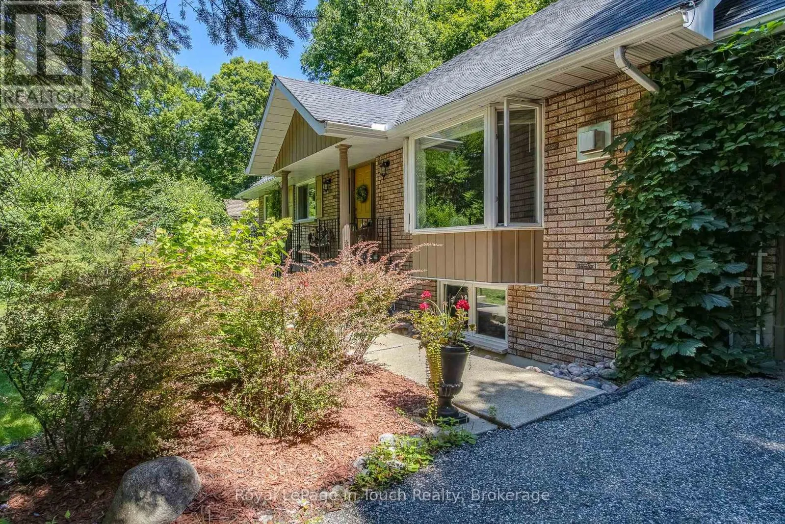 119 SILVER BIRCH DRIVE