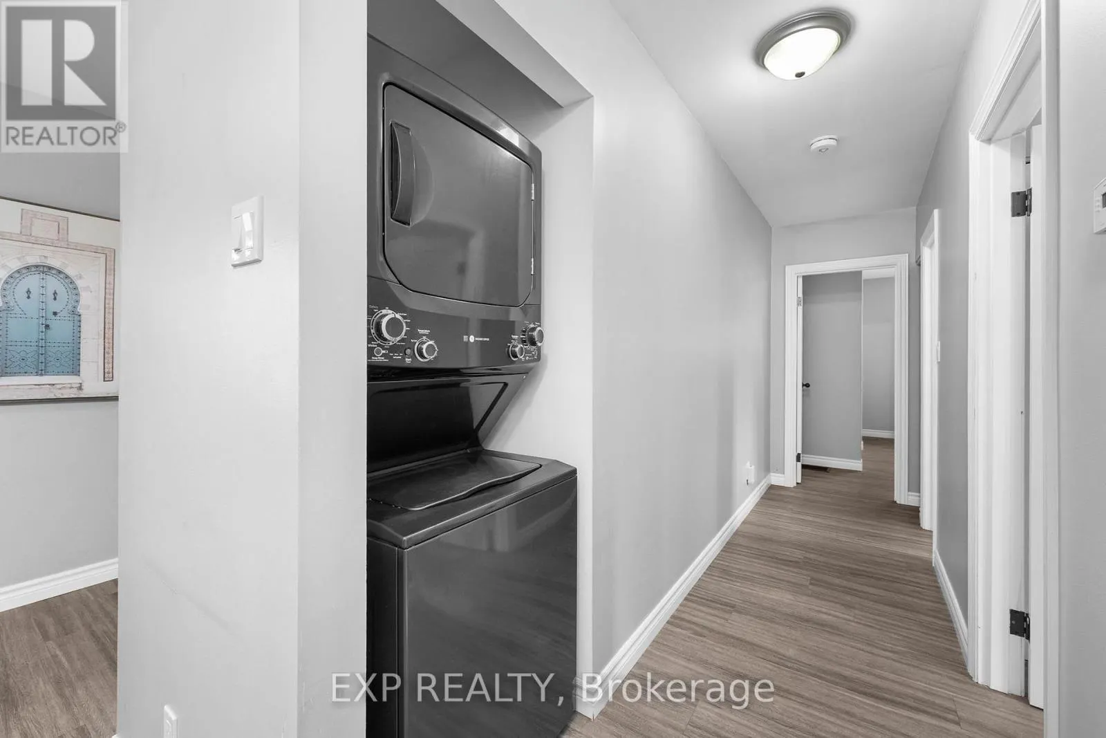 143 WESTMOUNT DRIVE N