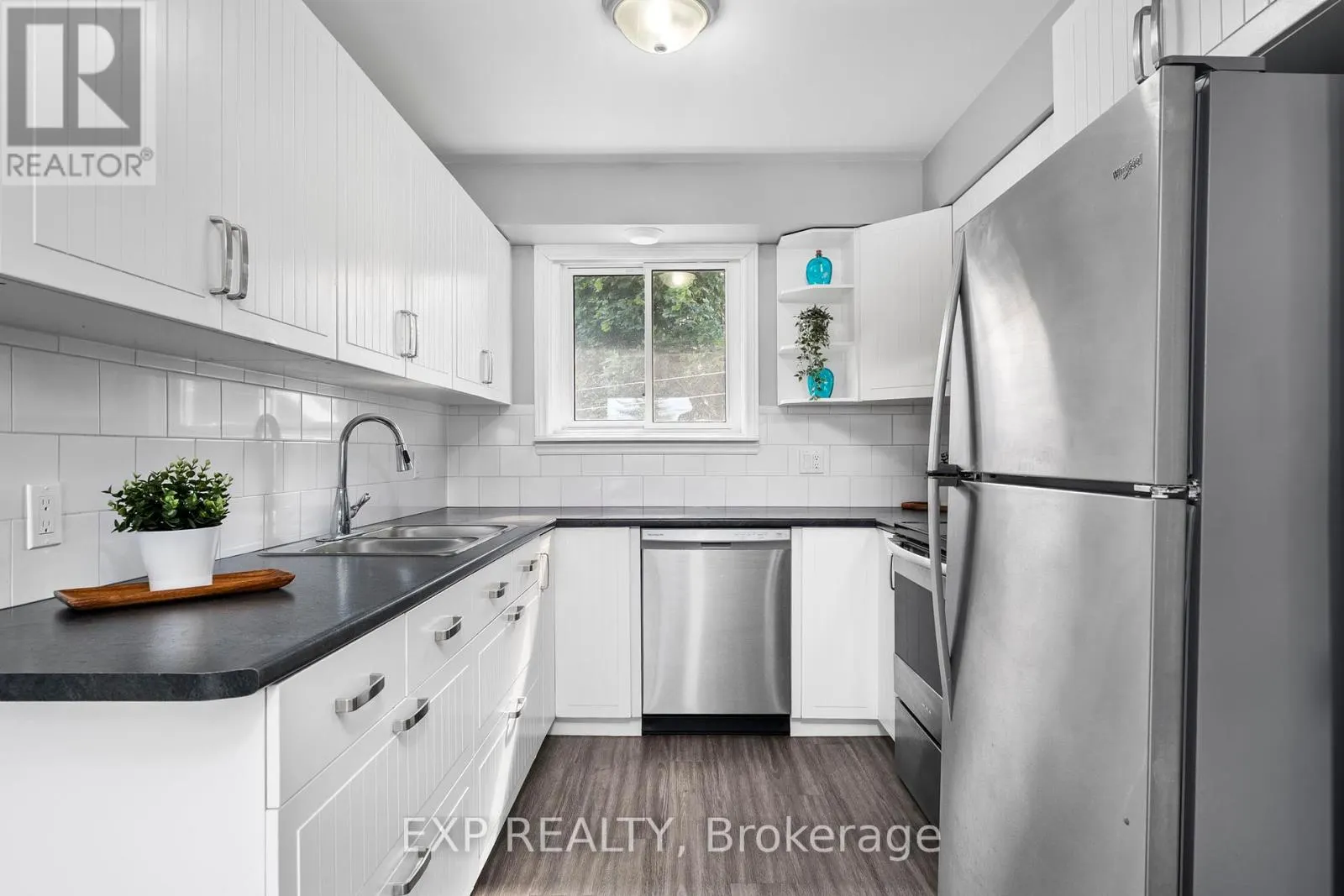 143 WESTMOUNT DRIVE N