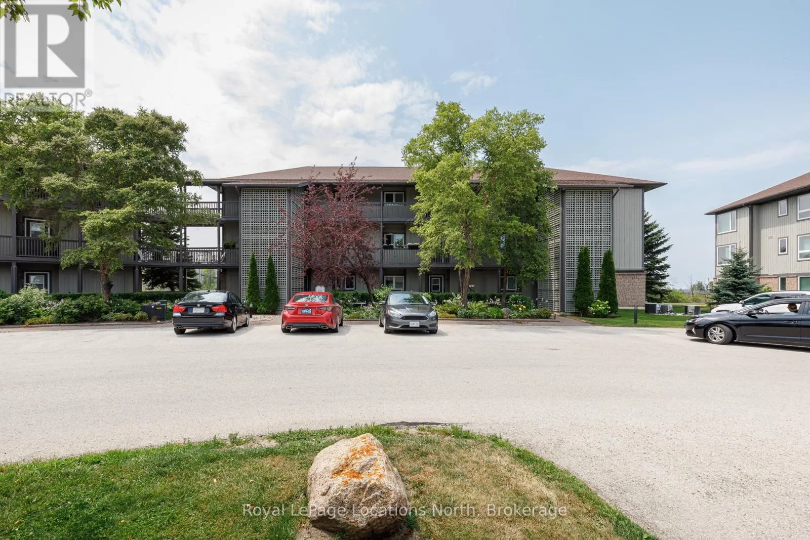 638 JOHNSTON PARK AVENUE