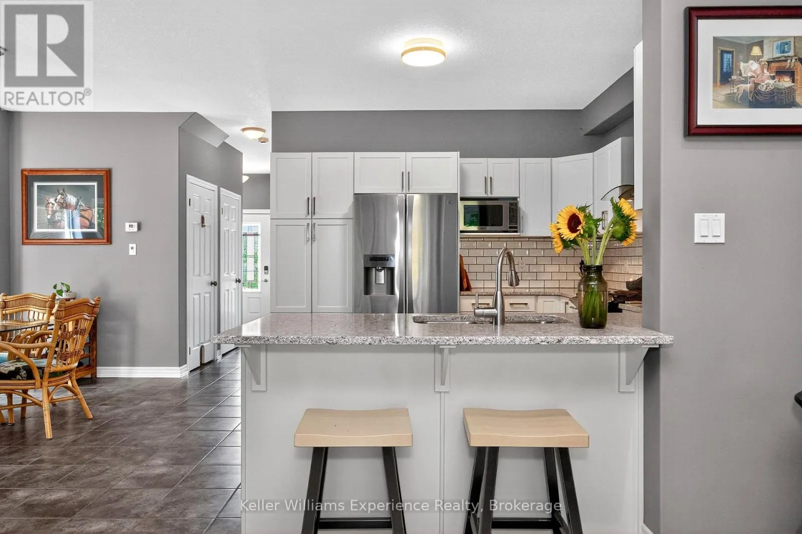 984 COOK DRIVE