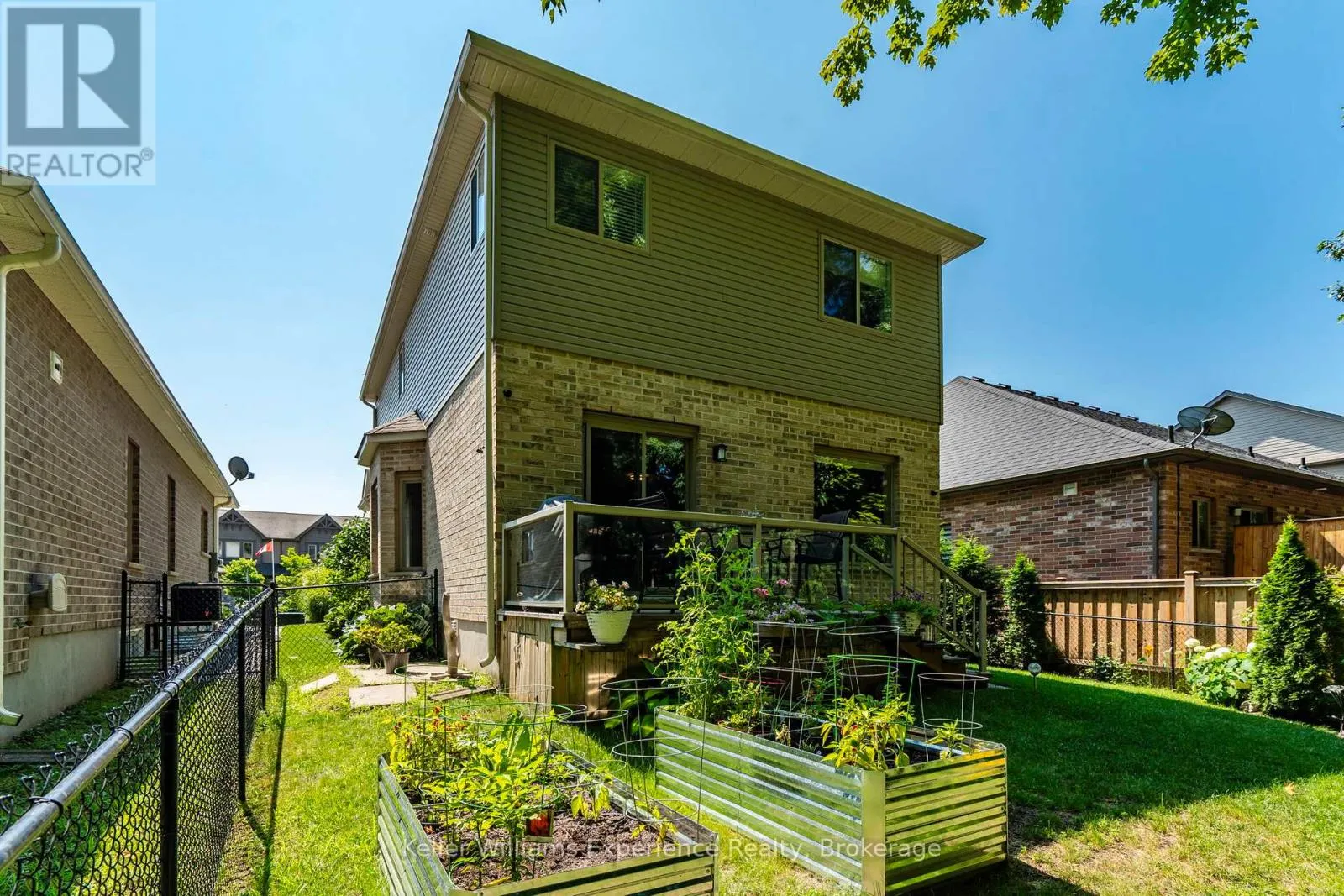 984 COOK DRIVE