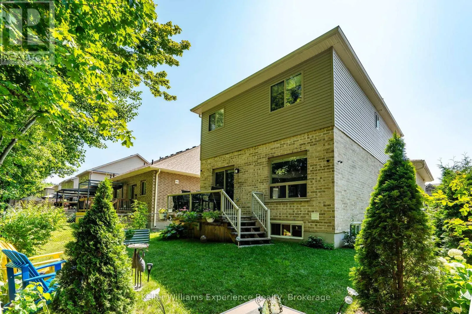 984 COOK DRIVE