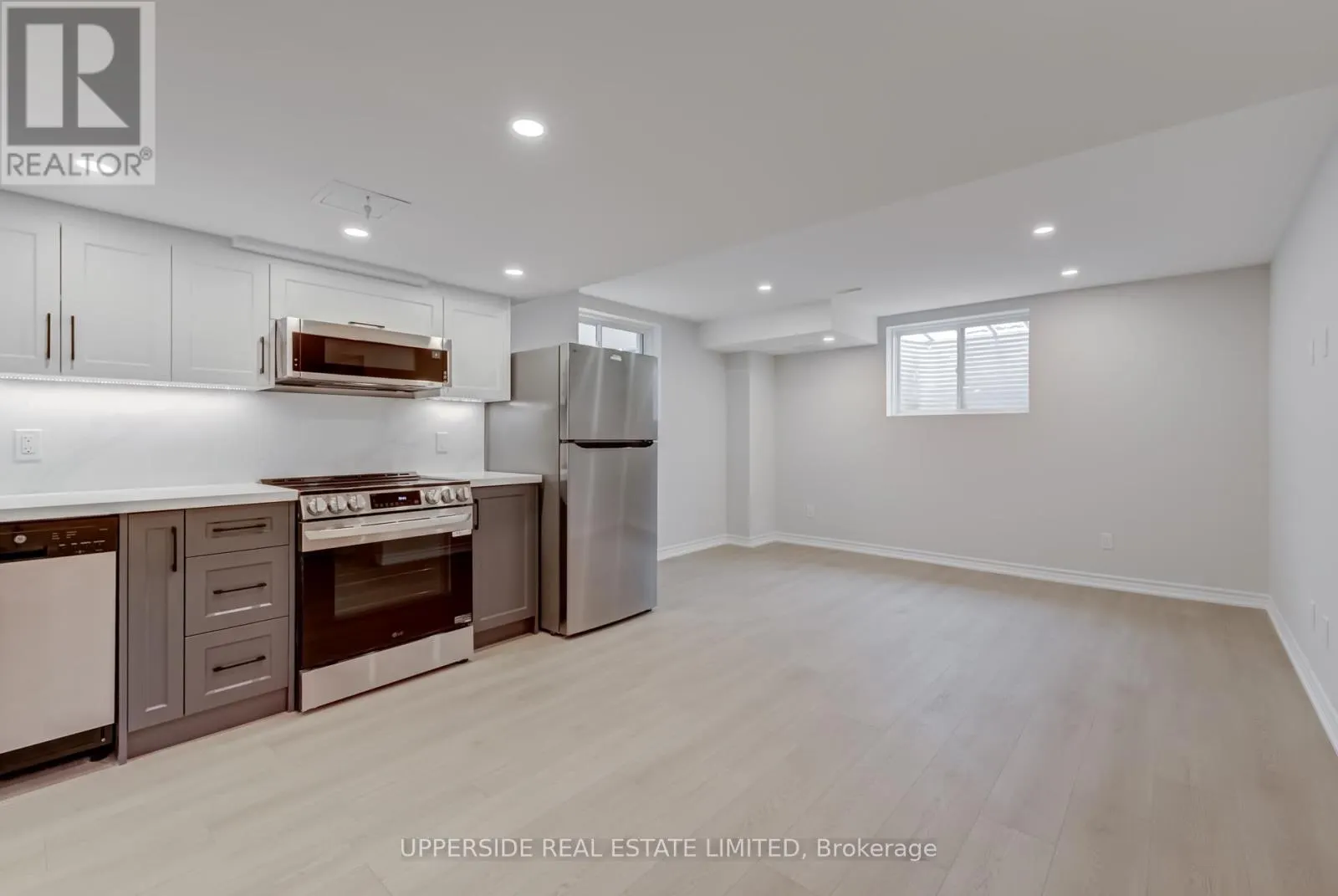 LOWER - 73 GEMINI DRIVE
