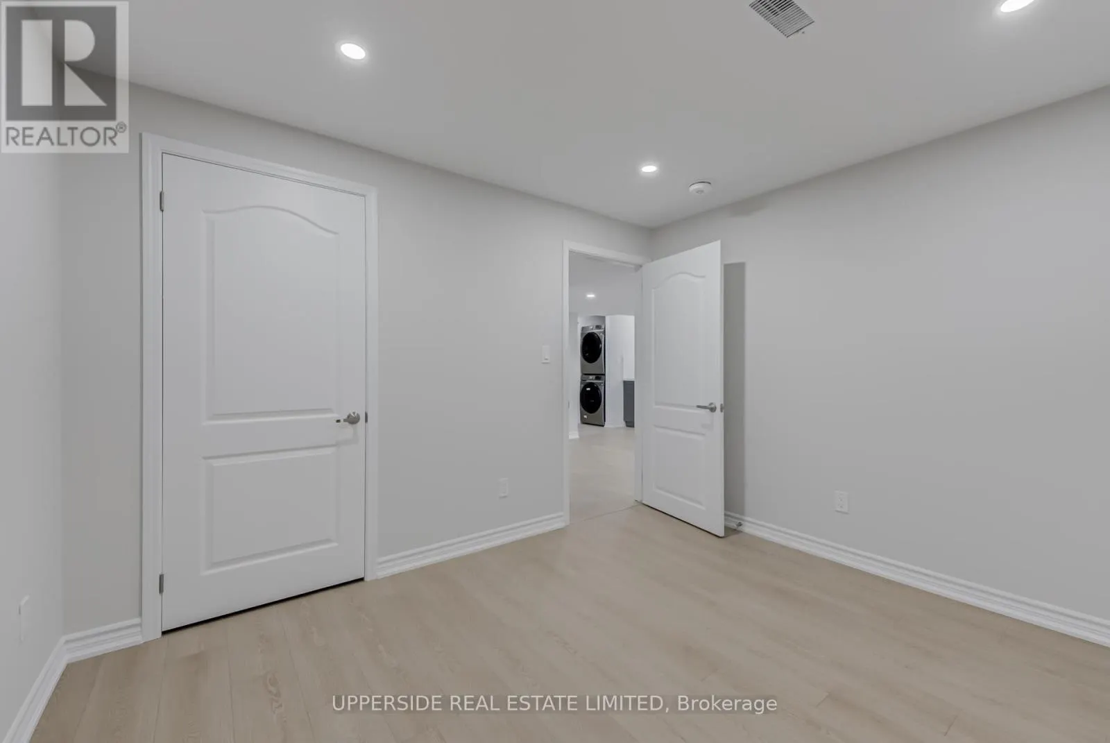 LOWER - 73 GEMINI DRIVE