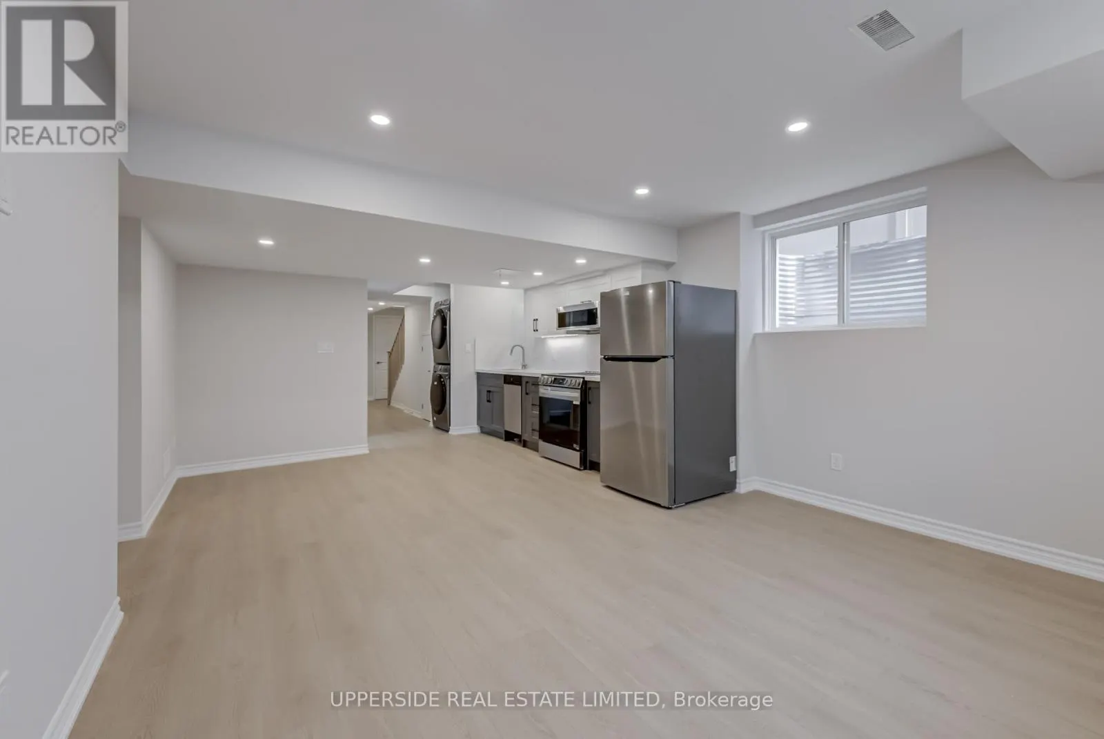 LOWER - 73 GEMINI DRIVE