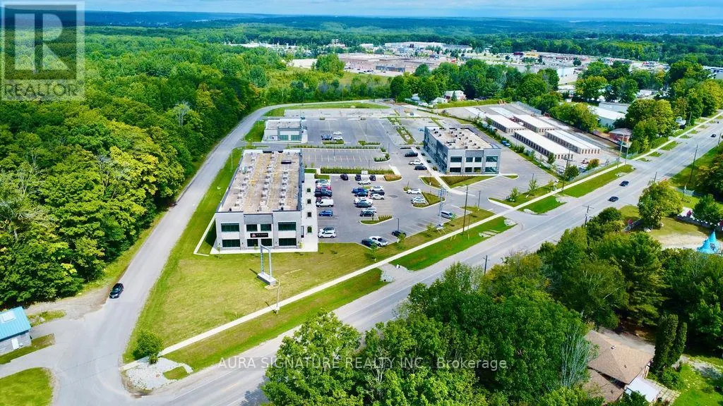 B-208 - 710 BALM BEACH ROAD E