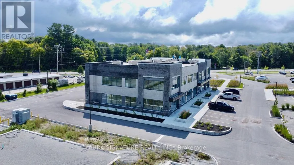 B-208 - 710 BALM BEACH ROAD E
