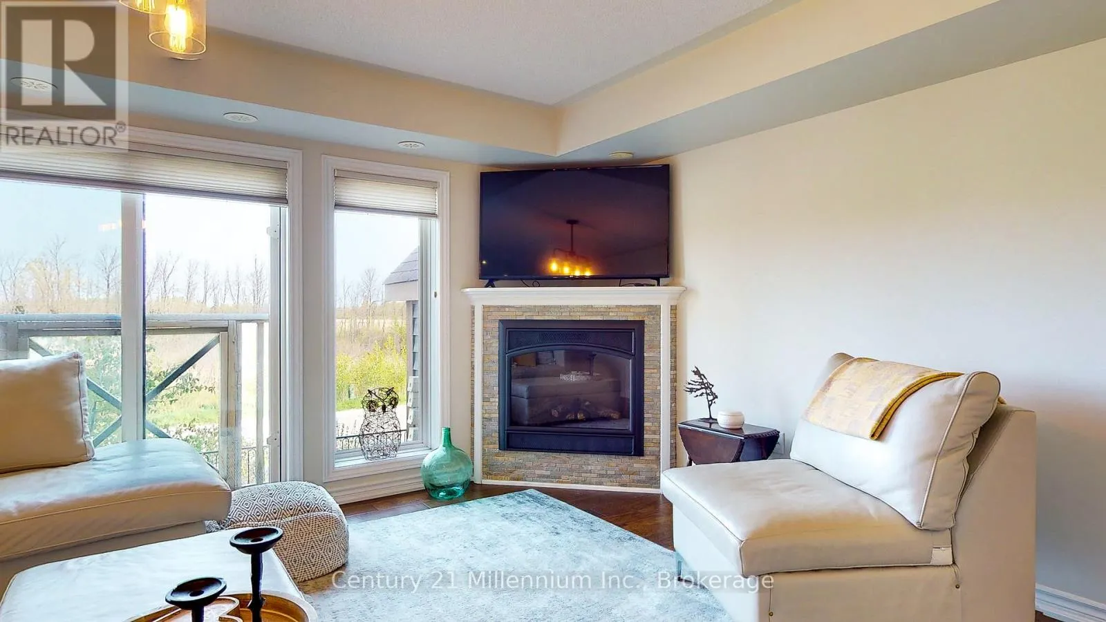 4 JOSEPH TRAIL