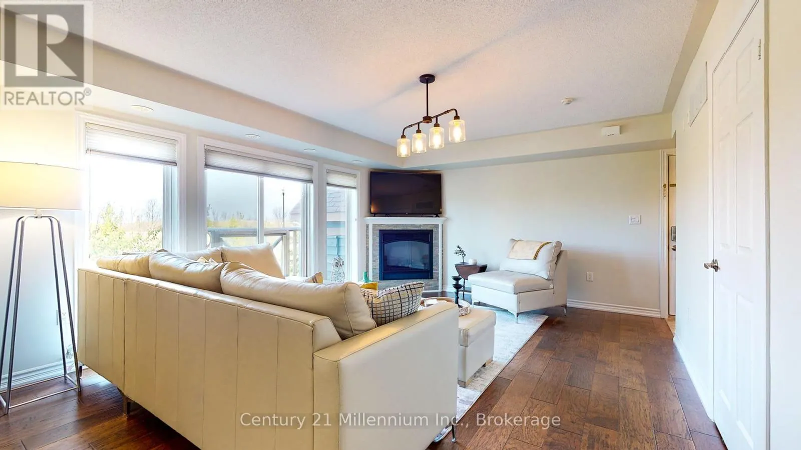 4 JOSEPH TRAIL