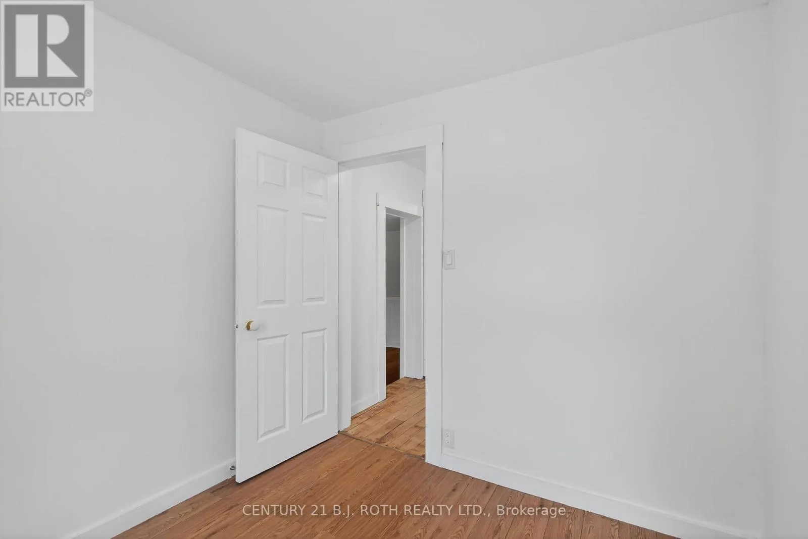 153 LACLIE STREET