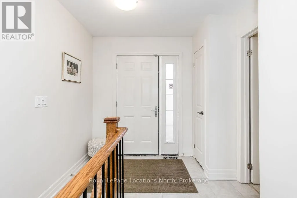 3 - 64 RIVER ROAD E, #3