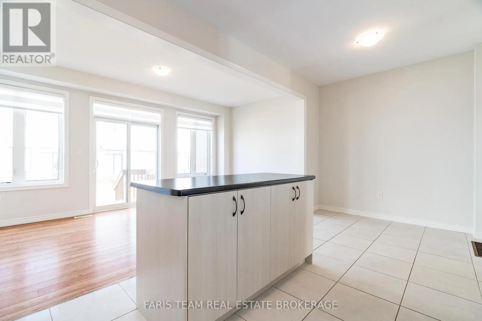 76 VALLEYBROOK ROAD