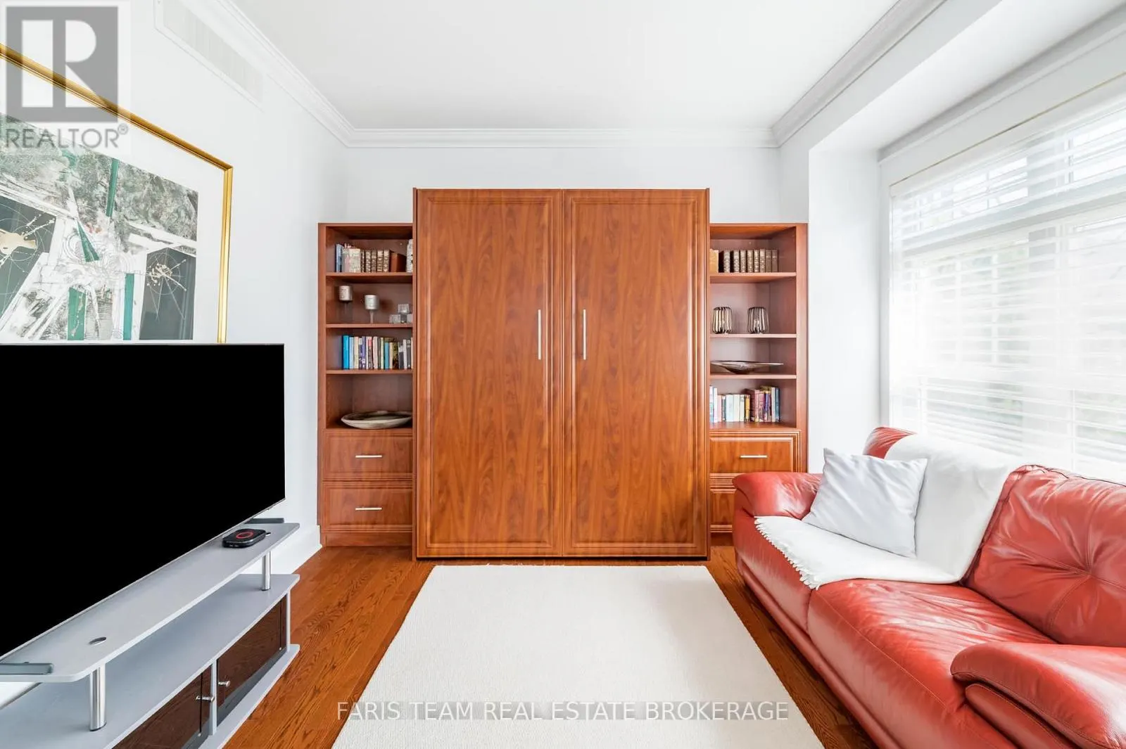 12 - 155 WILLIAM STREET