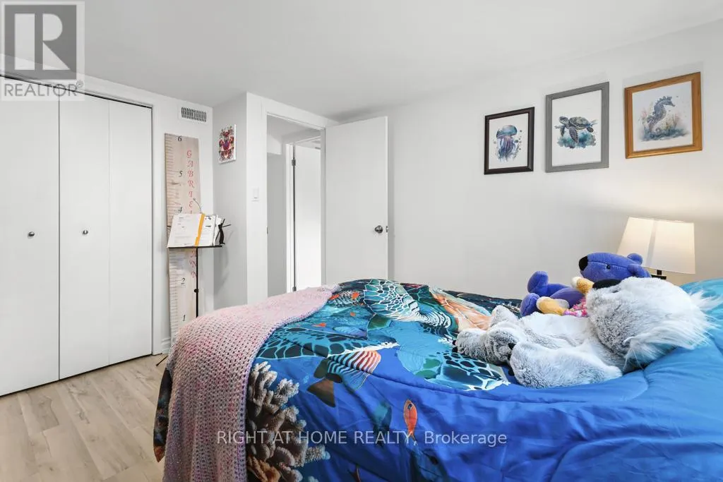 572 SPRUCE STREET