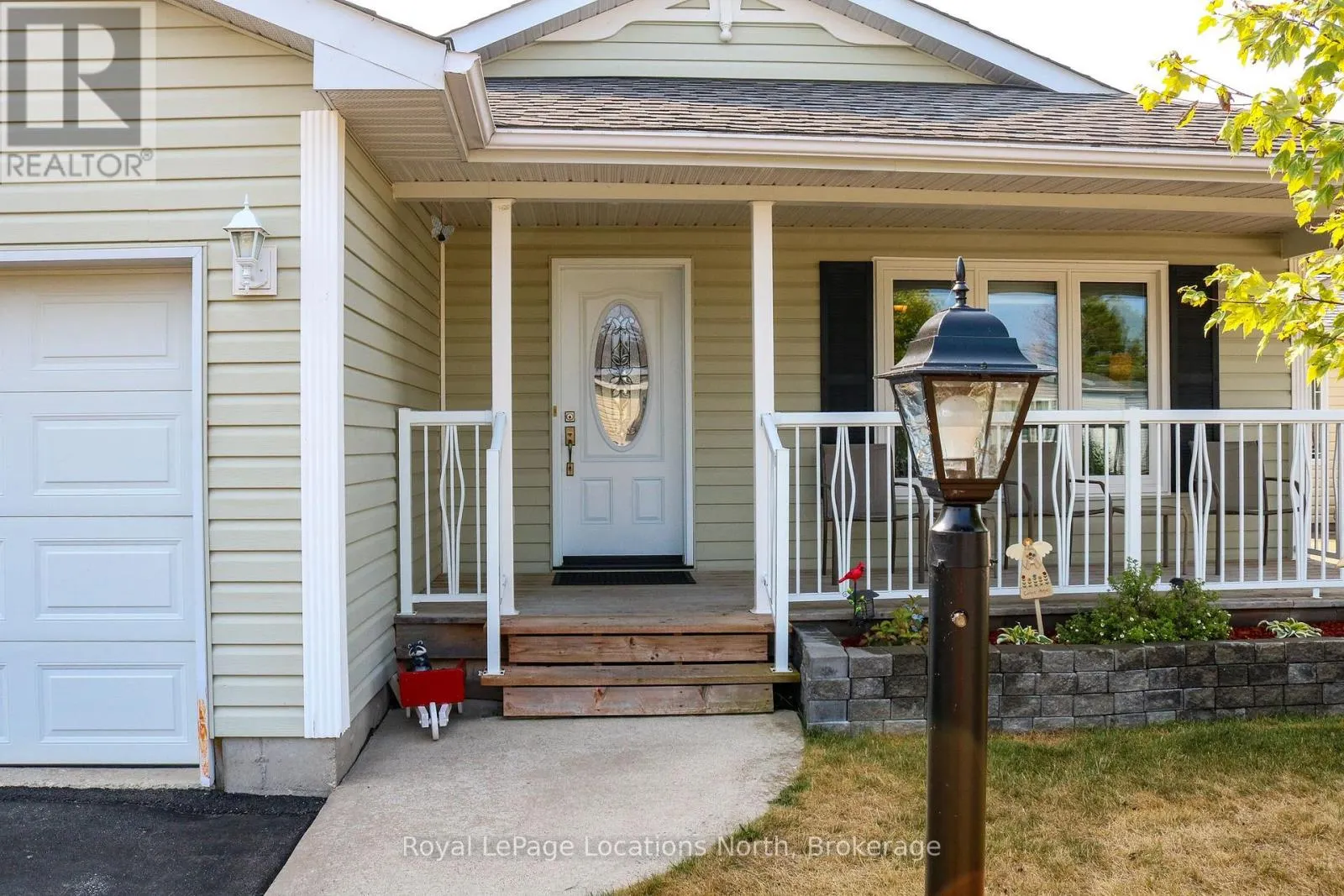 20 ILLINOIS CRESCENT