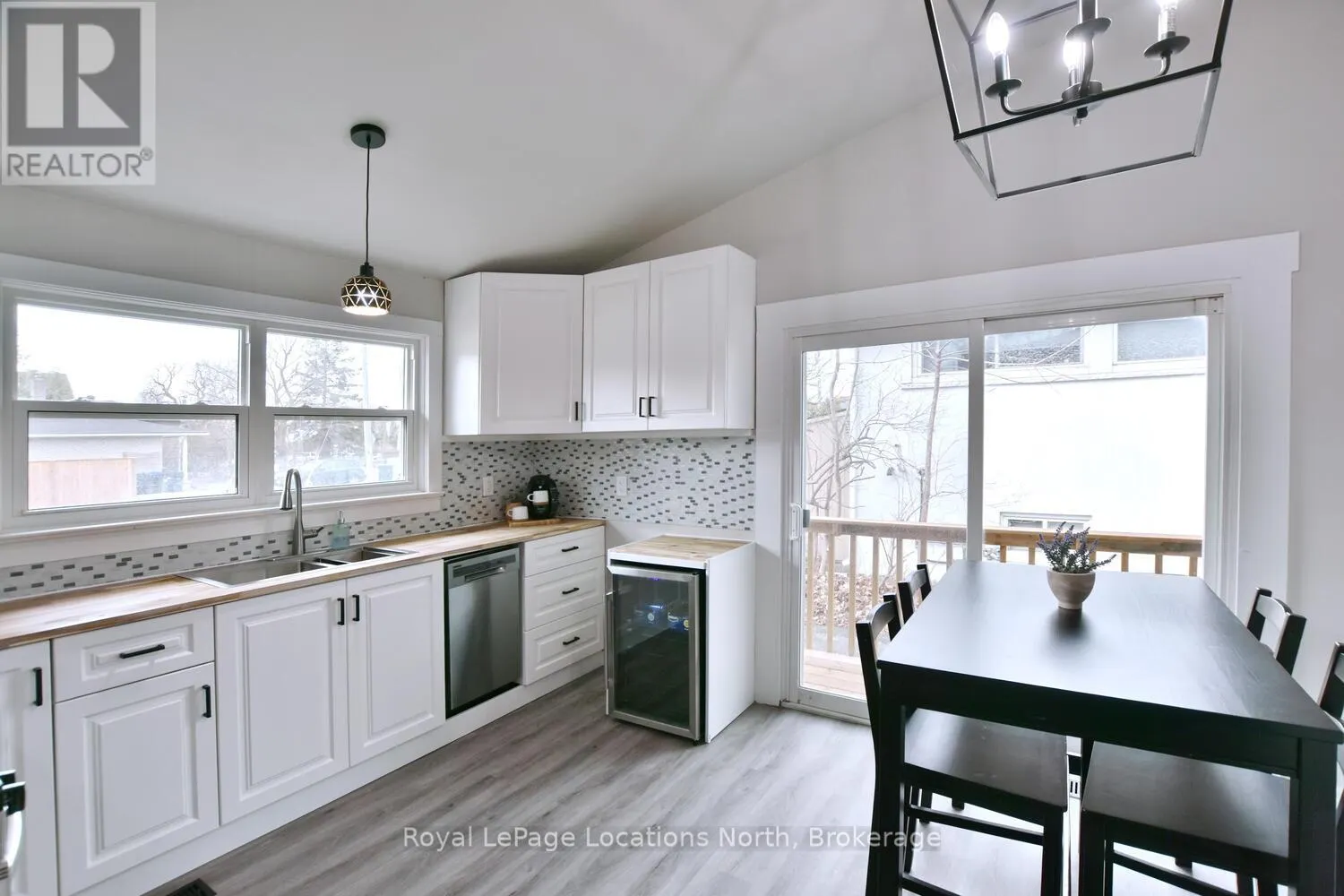 85 HURON STREET NW