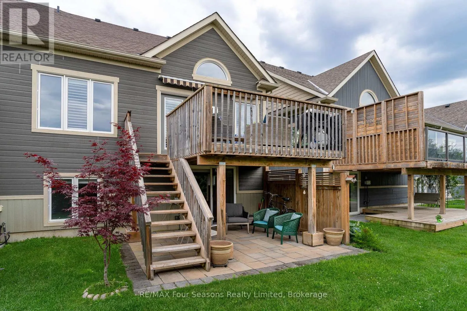 30 KARI CRESCENT