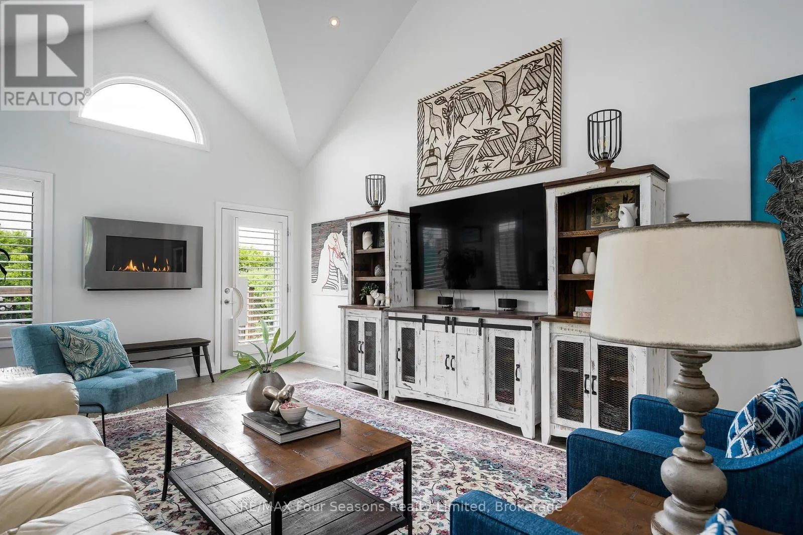 30 KARI CRESCENT