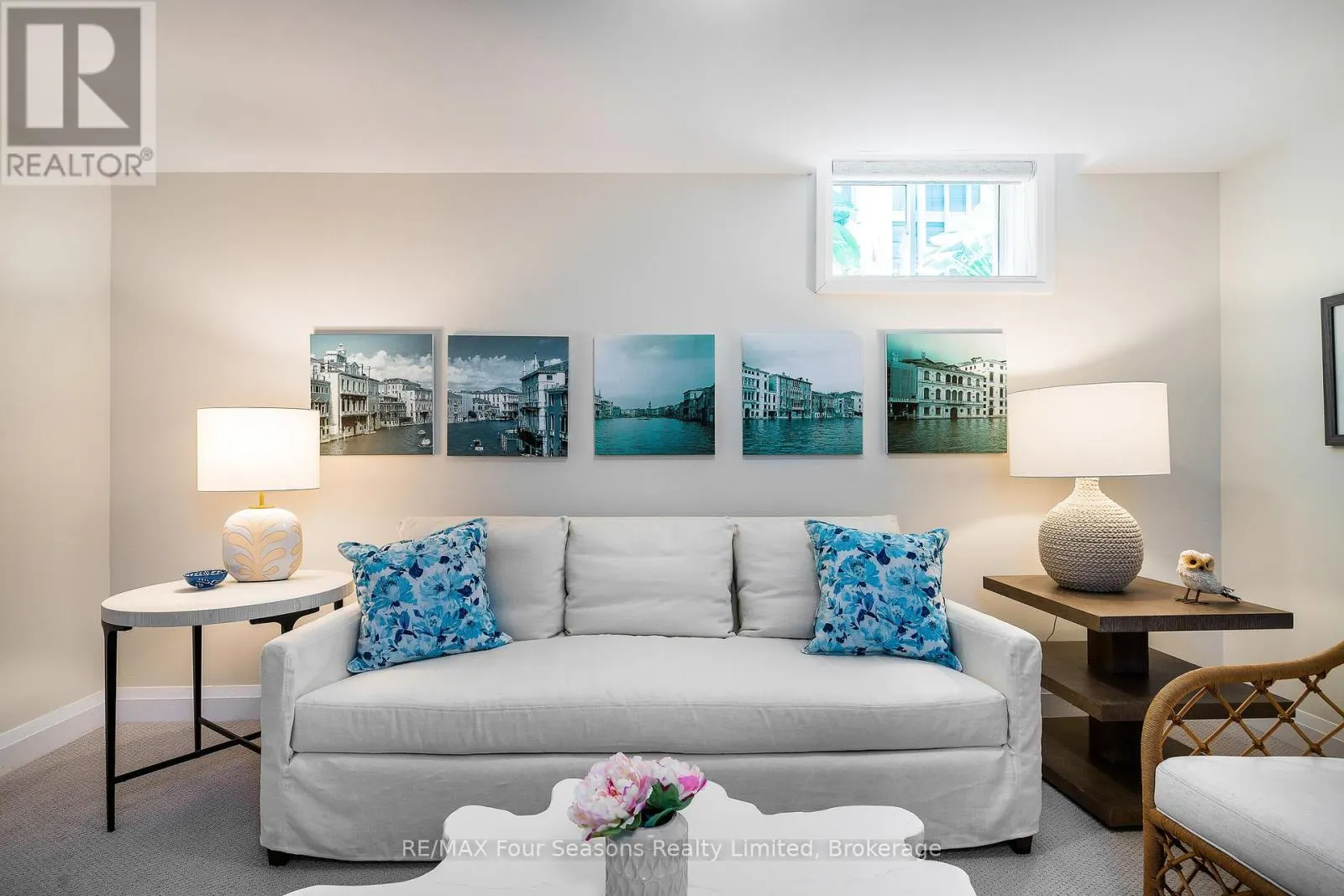 30 KARI CRESCENT