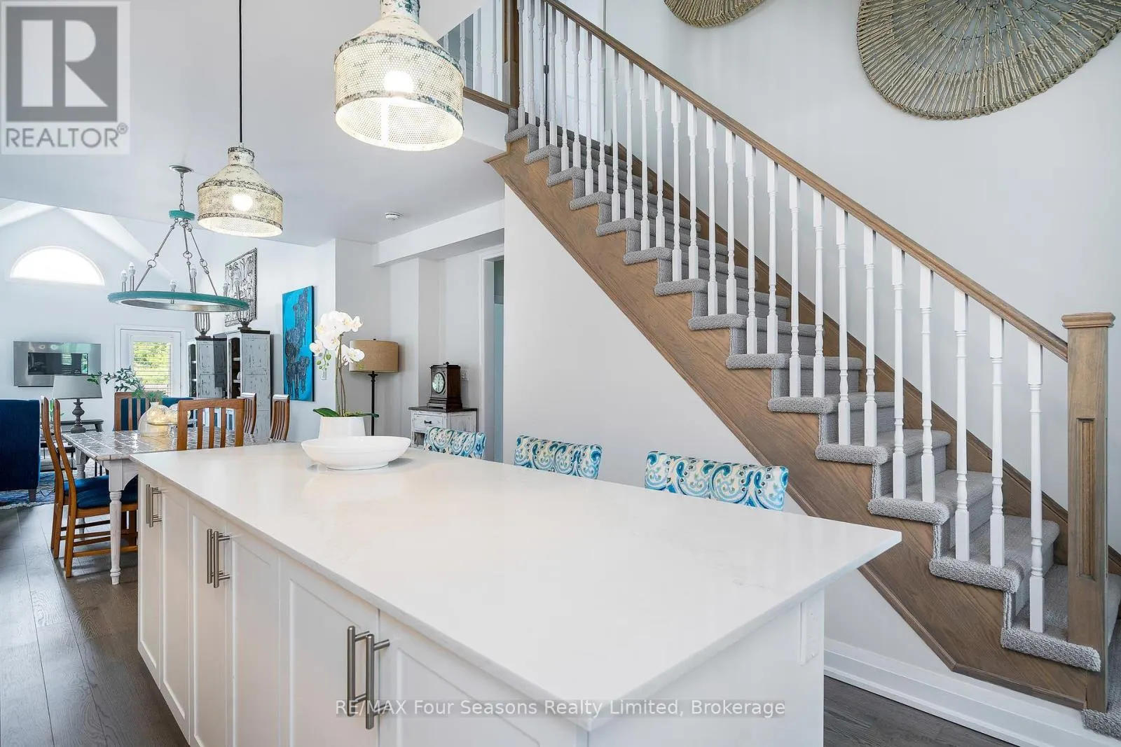 30 KARI CRESCENT