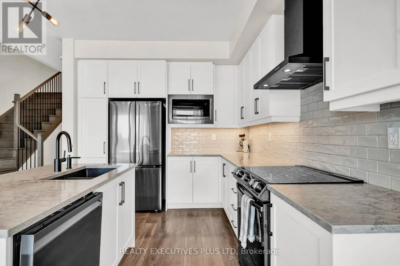 147 GREER STREET
