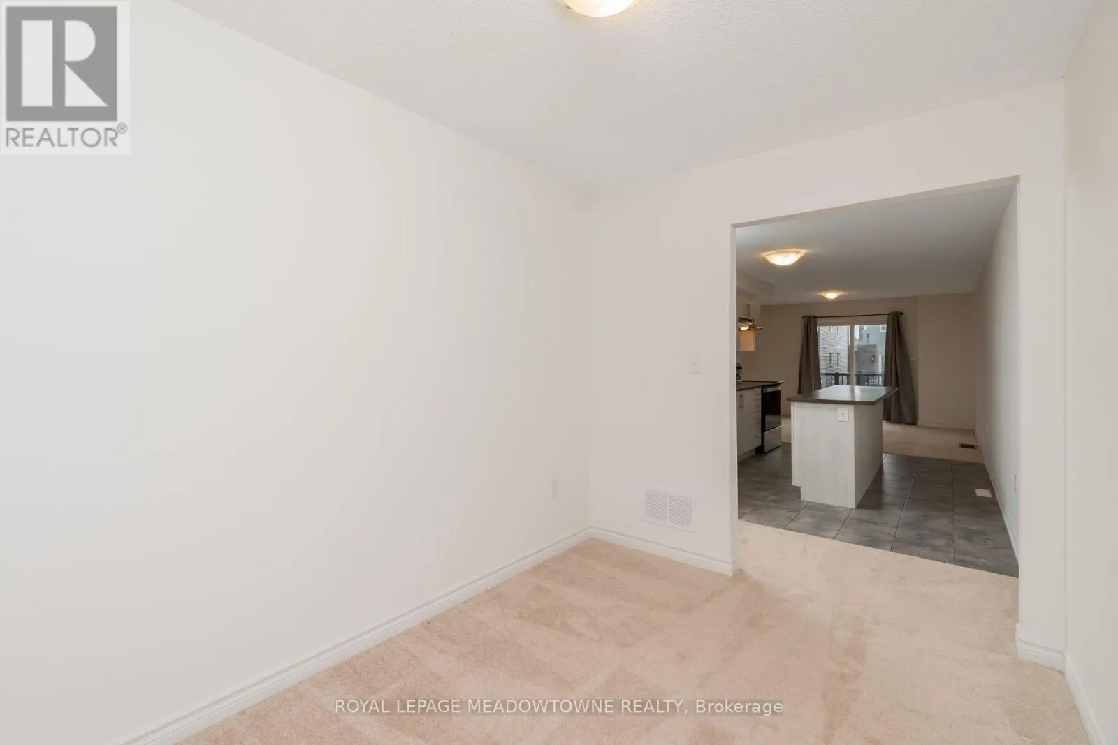 17 ANDEAN LANE