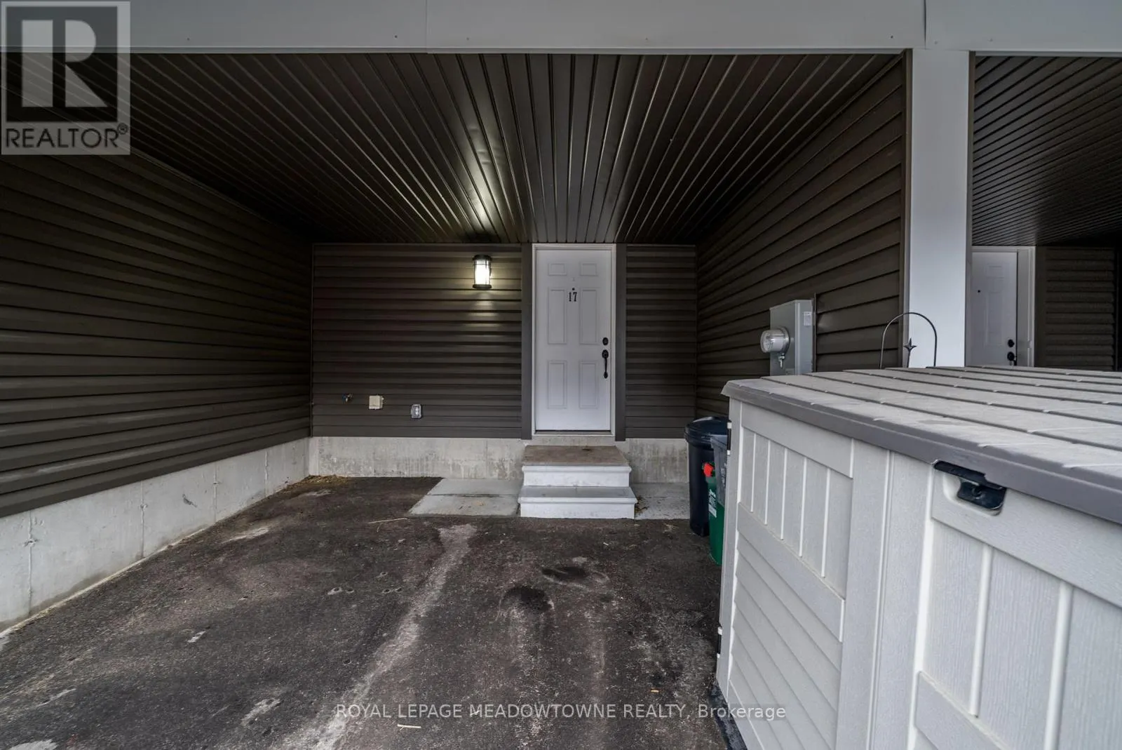 17 ANDEAN LANE