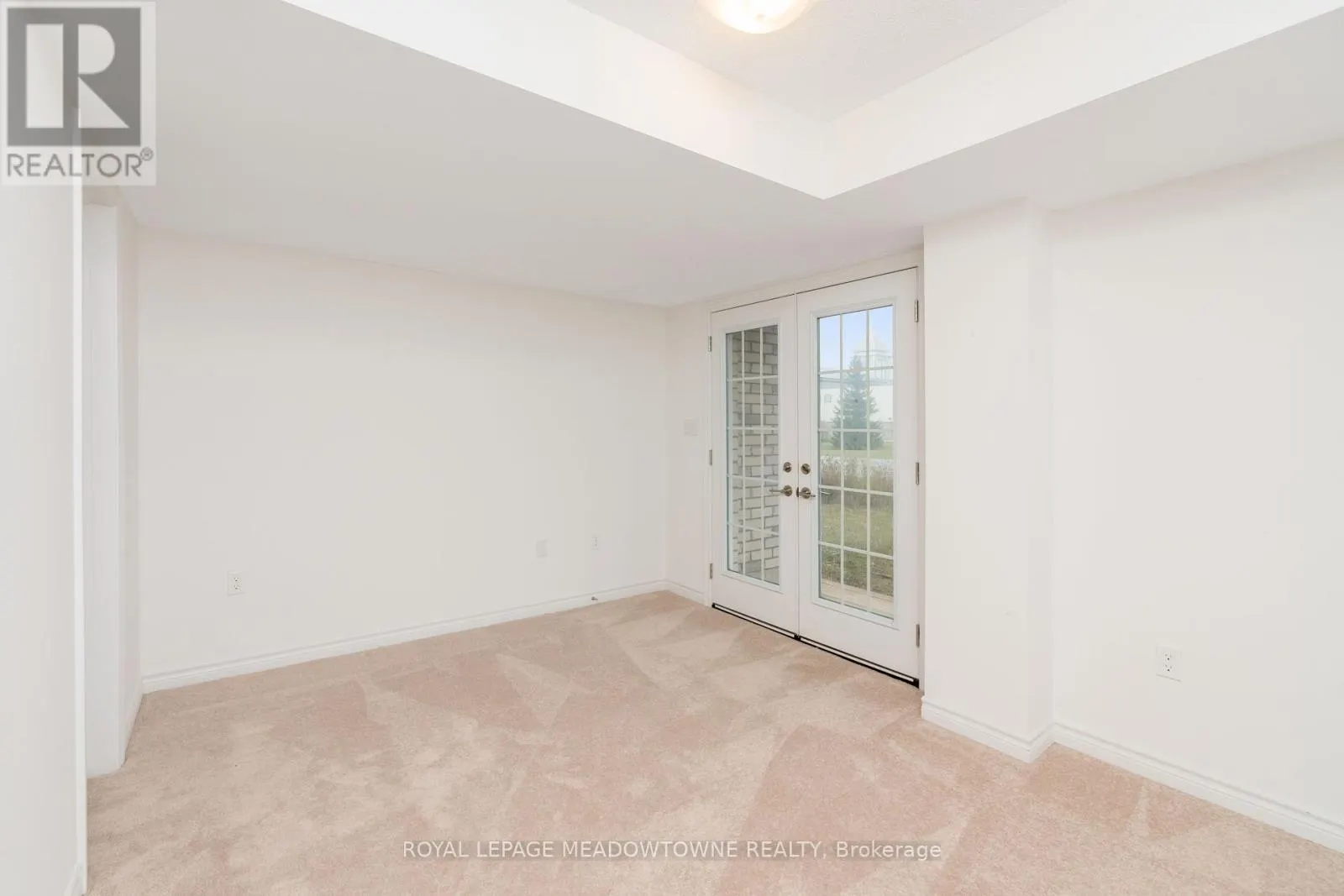 17 ANDEAN LANE