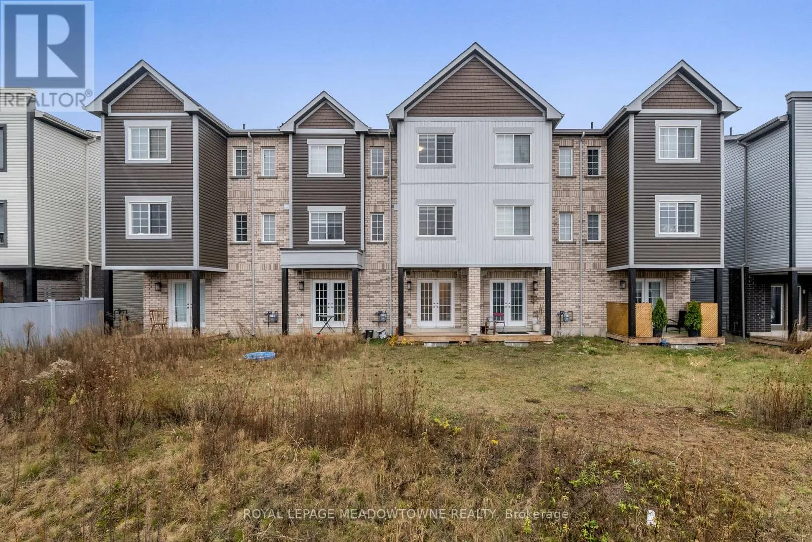 17 ANDEAN LANE