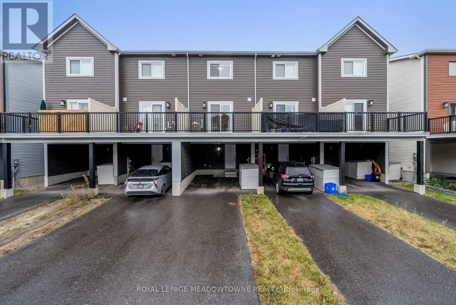 17 ANDEAN LANE