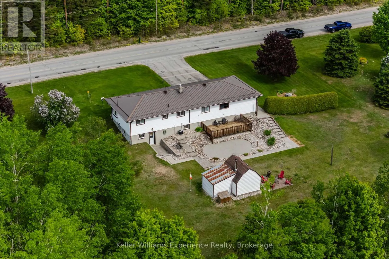 450 CONCESSION 11 ROAD E