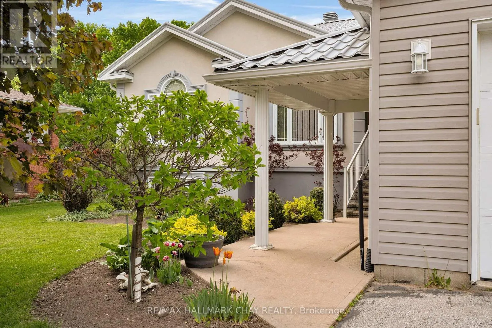24 MCKENZIE STREET