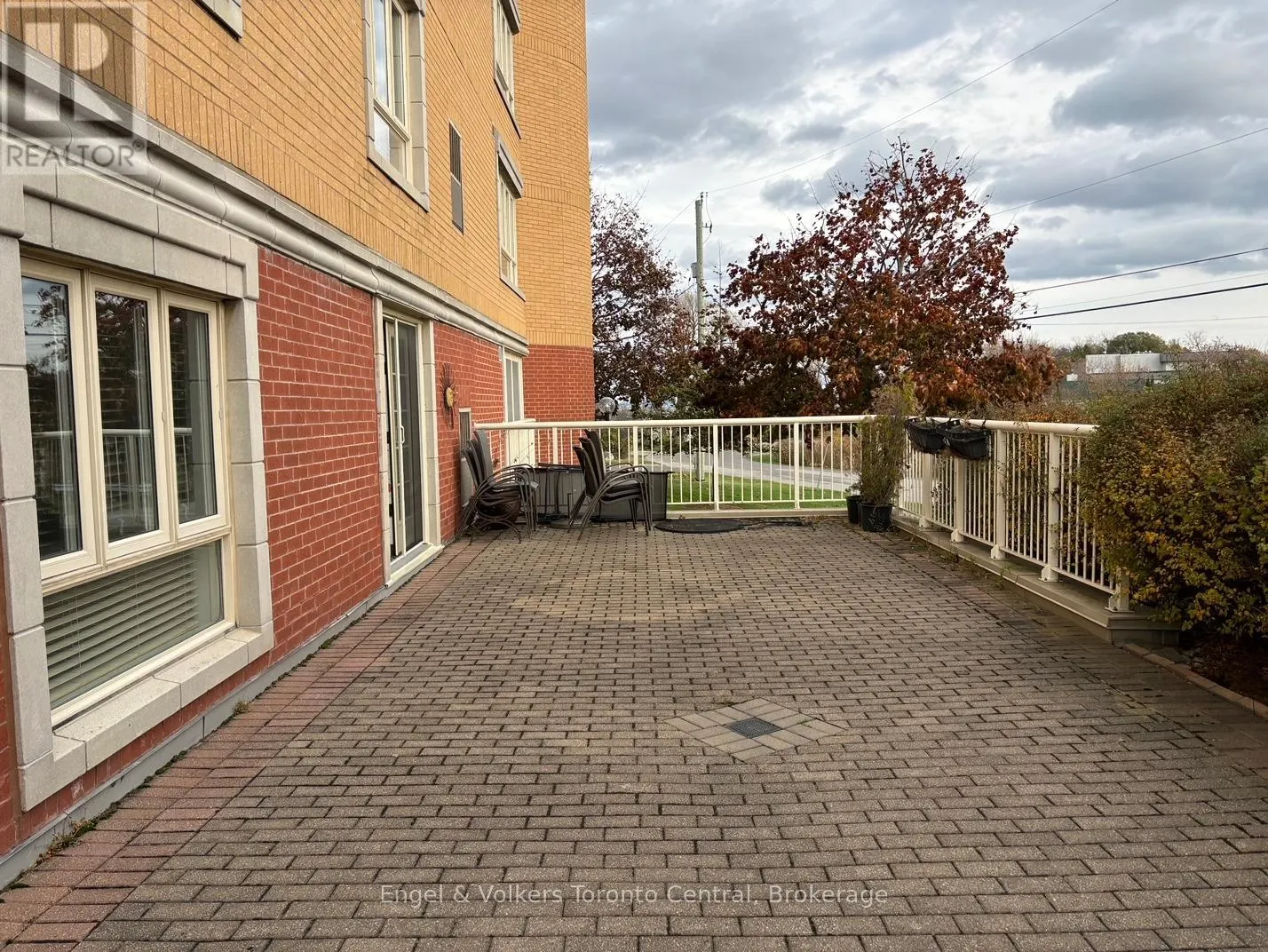 102 - 16 RAGLAN STREET, #102